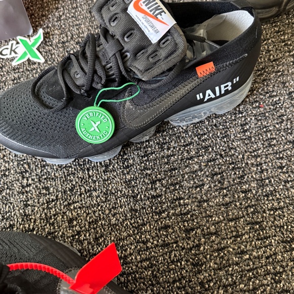 Nike Vapormax OffWhite - Picture 4 of 8